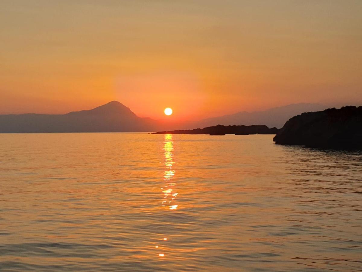 Maratea Sunset Suite מראה חיצוני תמונה
